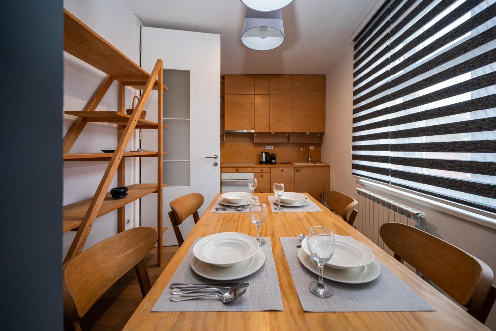 Design 1Bdr Apartment With City View Sarajevo Exterior photo